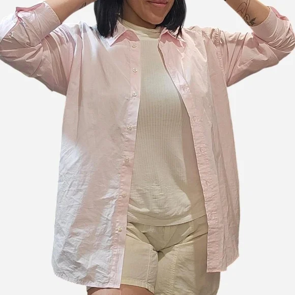 Universal Thread Women's Light Pink Button Down Shirt - Picture 5 of 7